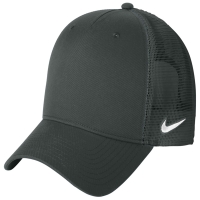 Nike Snapback Mesh Trucker Cap