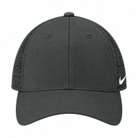 Nike Snapback Mesh Trucker Cap
