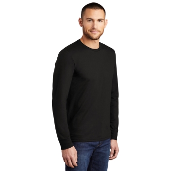 District Perfect Tri Long Sleeve Tee .