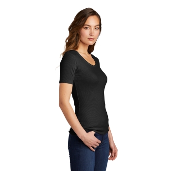 District Women's V.i.t. Rib Scoop Neck Tee
