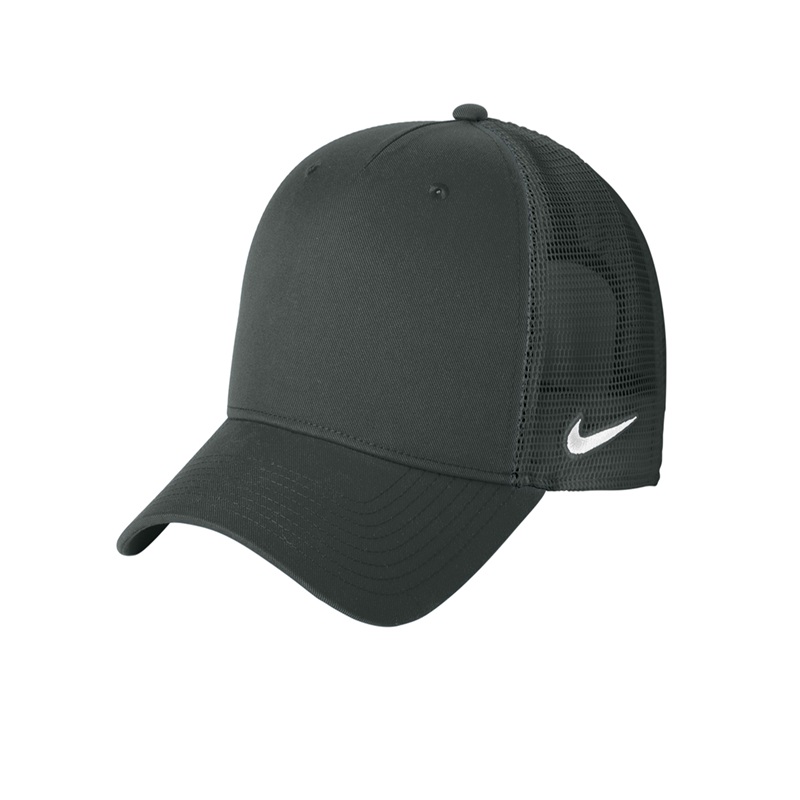 Nike Snapback Mesh Trucker Cap
