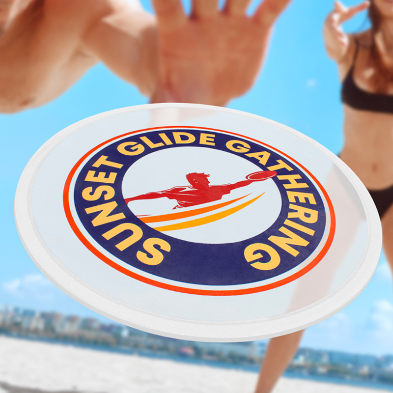 Folding Flyer With Pouch