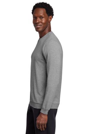 TravisMathew Long Weekend Crew