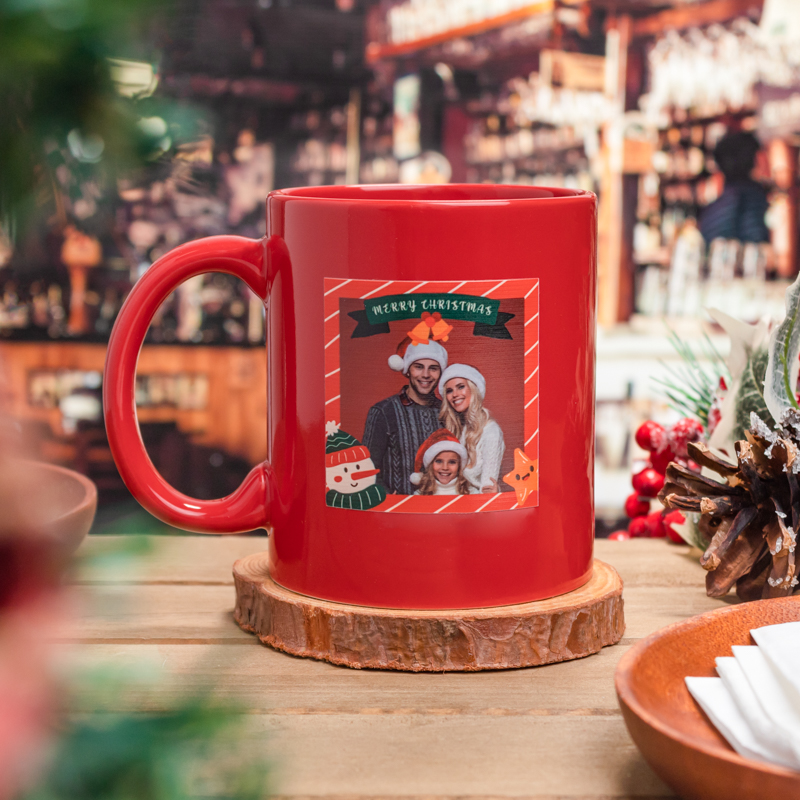 Why Personalized Drinkware Makes a Great Corporate Christmas Eve Gift