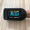 09_Mini Portable Fingertip Pulse Oximeters - 